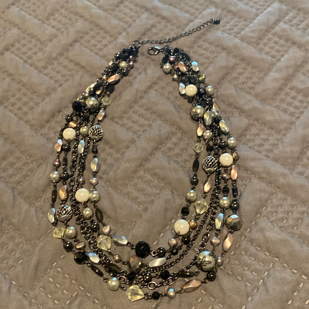Lia Sophia dazzling Necklace